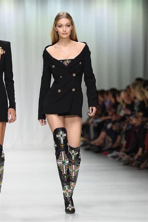 gigi hadid versace milano fashion week|Versace Virtual Show: Gigi And Bella Hadid .